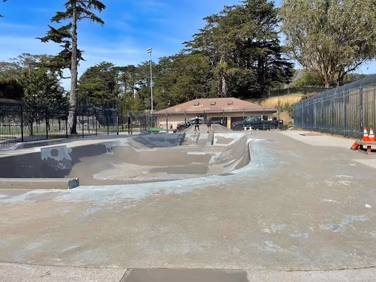 Crocker Amazon Playground photo 1
